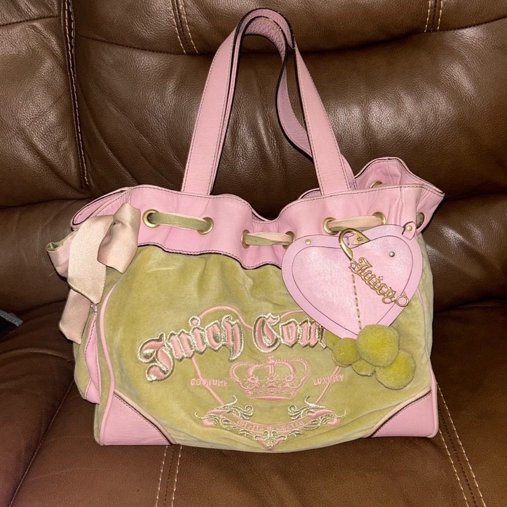 *SOLD* Pink & green vintage Juicy Couture daydreamer